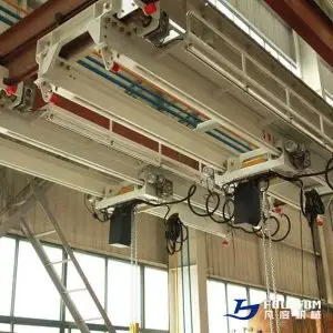 engine-room-crane